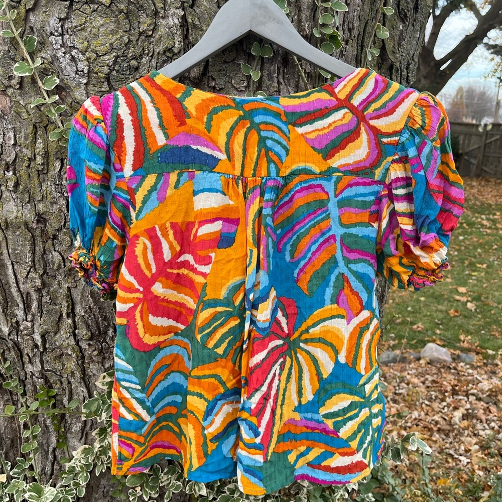 Colorful Leaf Print Women's Top - Picture 2 of 4